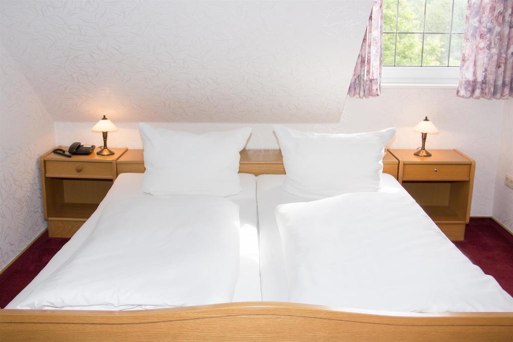Landidyll Landhaus Liesetal Hallenberg Szoba fotó